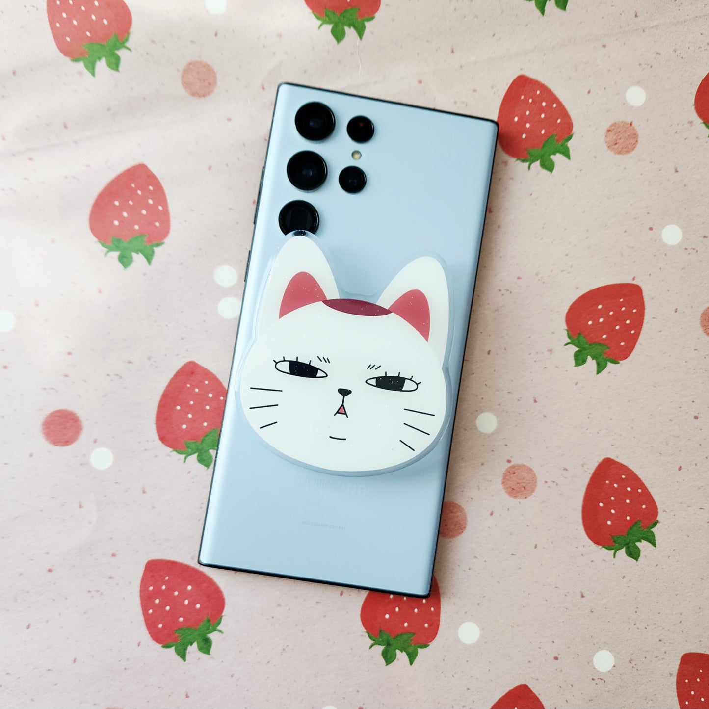 Dandadan Turbo Granny Glitter Phone Grip